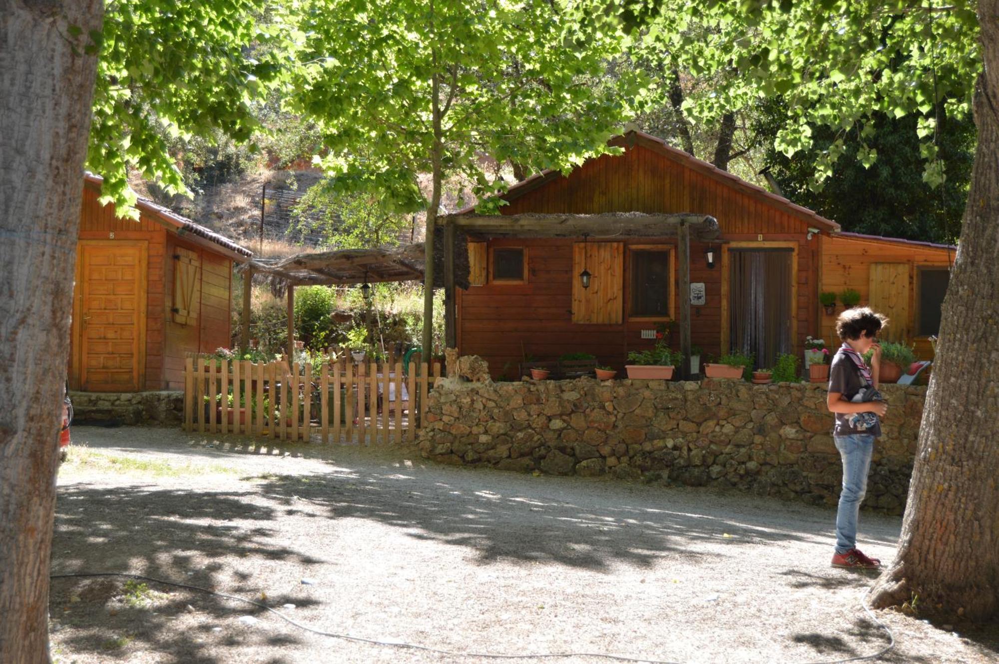 Cabanas Camping Sierra De Penascosa Eksteriør billede