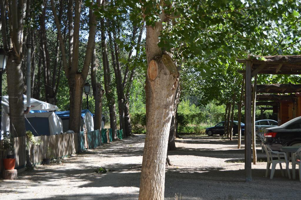 Cabanas Camping Sierra De Penascosa Eksteriør billede